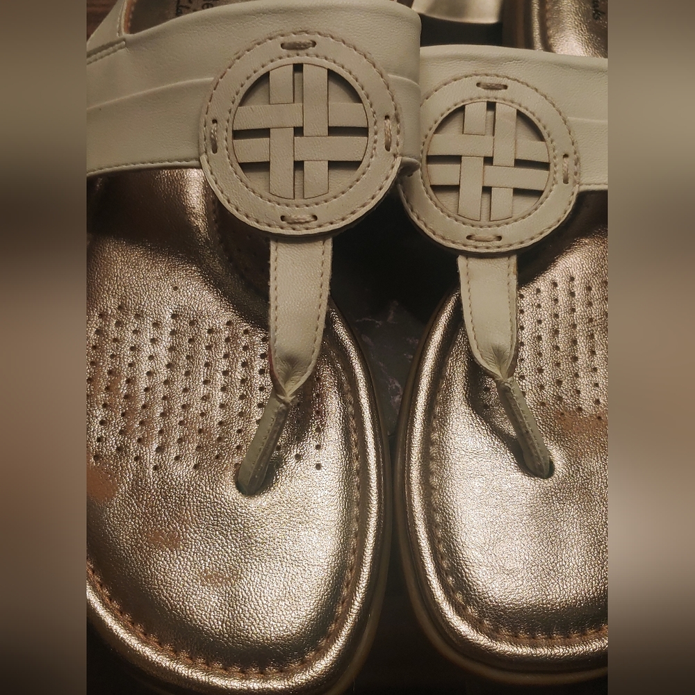 Clarks sandals